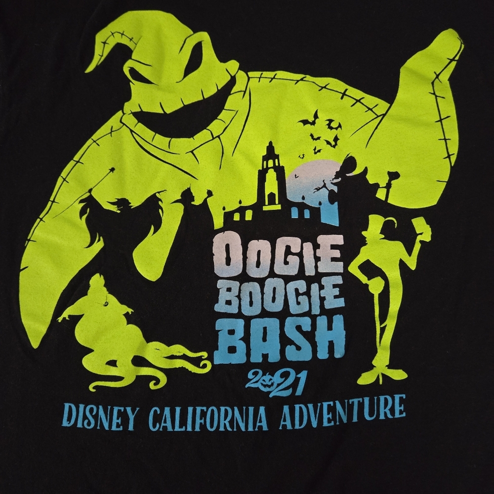 DisneyParks Oogie Boogie Halloween Bash 2021 T-shirt Size Small